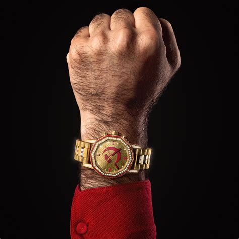 fedez comunisti col rolex video|Comunisti col Rolex .